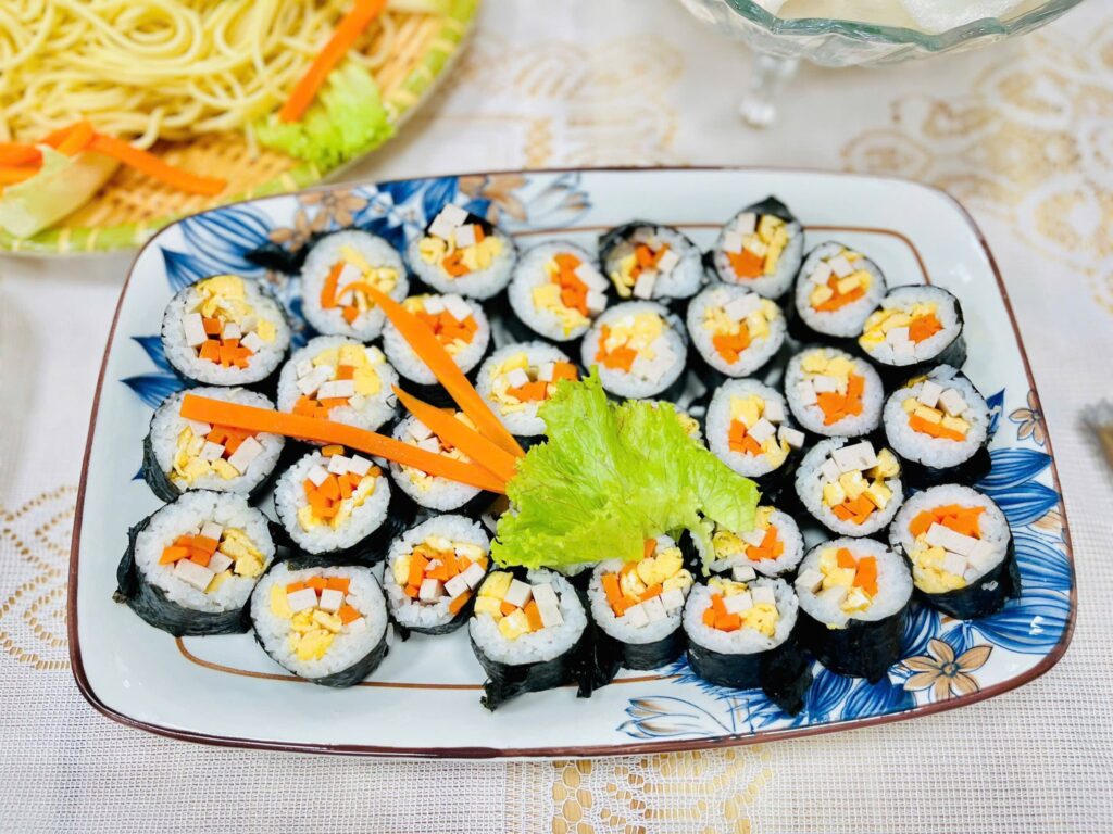 Cơm cuộn 